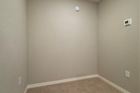 Touwnhouse à louer à Plant City, Floride: 3 chambres, 162.86 m2 № 2408501 - photo 12