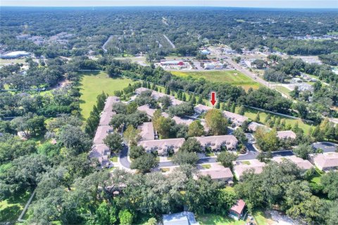 Touwnhouse à vendre à Valrico, Floride: 2 chambres, 126.72 m2 № 2399417 - photo 2