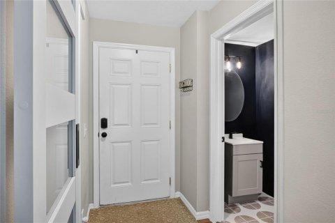 Touwnhouse à vendre à Valrico, Floride: 2 chambres, 126.72 m2 № 2399417 - photo 8