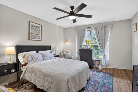 Touwnhouse à vendre à Valrico, Floride: 2 chambres, 126.72 m2 № 2399417 - photo 28