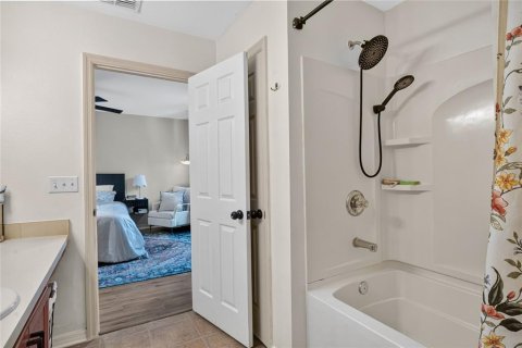 Touwnhouse à vendre à Valrico, Floride: 2 chambres, 126.72 m2 № 2399417 - photo 24