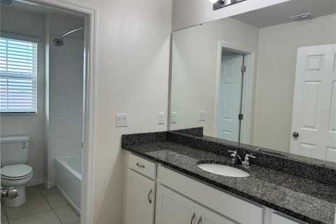 Adosado en venta en Kissimmee, Florida, 3 dormitorios, 157.93 m2 № 2195423 - foto 18