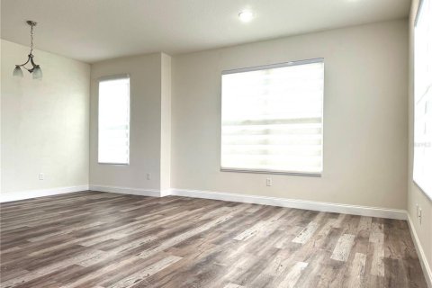 Adosado en venta en Kissimmee, Florida, 3 dormitorios, 157.93 m2 № 2195423 - foto 4