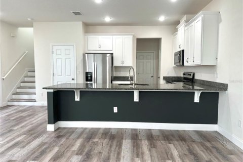 Adosado en venta en Kissimmee, Florida, 3 dormitorios, 157.93 m2 № 2195423 - foto 6