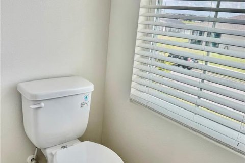 Adosado en venta en Kissimmee, Florida, 3 dormitorios, 157.93 m2 № 2195423 - foto 14