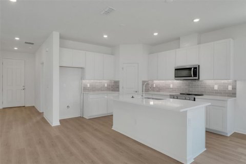 Casa en venta en Dade City, Florida, 4 dormitorios, 234.02 m2 № 2387515 - foto 7