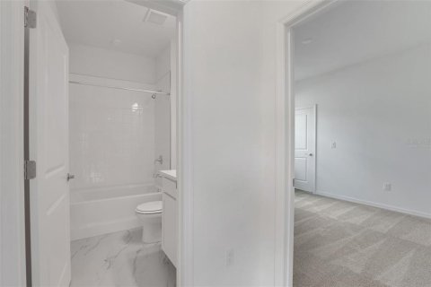 Casa en venta en Dade City, Florida, 4 dormitorios, 234.02 m2 № 2387515 - foto 14