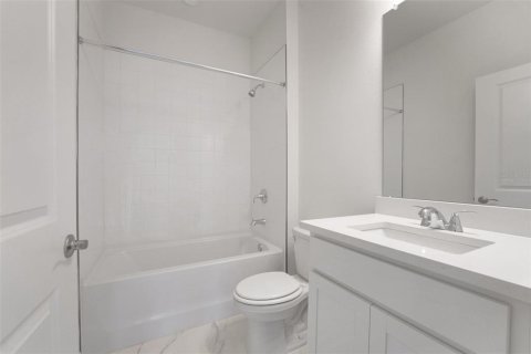 Casa en venta en Dade City, Florida, 4 dormitorios, 234.02 m2 № 2387515 - foto 16