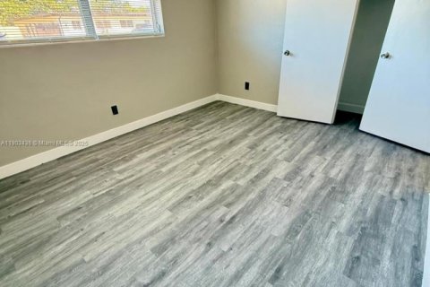 Casa en alquiler en Dania Beach, Florida, 2 dormitorios, 88.26 m2 № 1954407 - foto 7