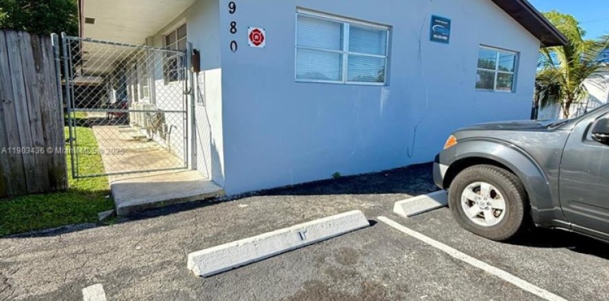 Casa en Dania Beach, Florida 2 dormitorios, 88.26 m2 № 1954407