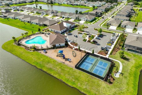 House in Riverview, Florida 4 bedrooms, 259.94 sq.m. № 1772056 - photo 2