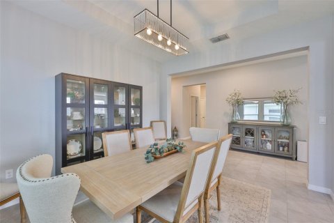 House in Riverview, Florida 4 bedrooms, 259.94 sq.m. № 1772056 - photo 7