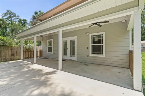 House in Gainesville, Florida 3 bedrooms, 167.22 sq.m. № 1801821 - photo 27