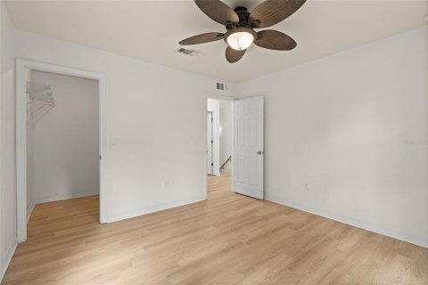 House in Gainesville, Florida 3 bedrooms, 167.22 sq.m. № 1801821 - photo 19