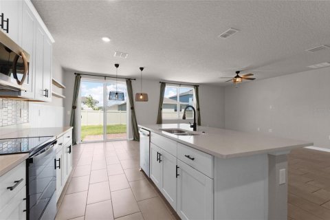 Casa en venta en Winter Haven, Florida, 4 dormitorios, 182.46 m2 № 2219065 - foto 18