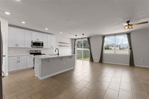 Casa en venta en Winter Haven, Florida, 4 dormitorios, 182.46 m2 № 2219065 - foto 14