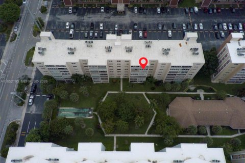 Купить кондоминиум в Халландейл-Бич, Флорида 1 спальня, 78.69м2, № 2006567 - фото 24