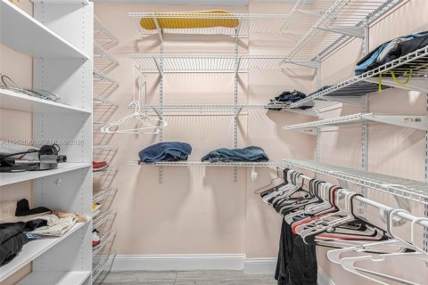 Купить кондоминиум в Халландейл-Бич, Флорида 1 спальня, 78.69м2, № 2006567 - фото 14