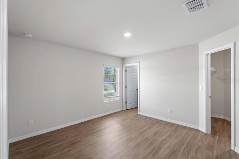 Commercial property in Port Charlotte, Florida 4 bedrooms, 194.35 sq.m. № 1659045 - photo 19