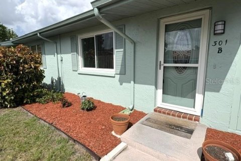 Copropriété à louer à Sun City Center, Floride: 1 chambre, 92.16 m2 № 2406412 - photo 4