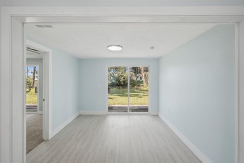 Купить виллу или дом в Порт-Сент-Луси, Флорида 3 комнаты, 150.22м2, № 2294236 - фото 29