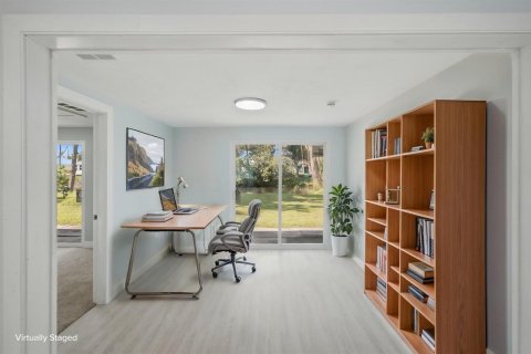 Купить виллу или дом в Порт-Сент-Луси, Флорида 3 комнаты, 150.22м2, № 2294236 - фото 28