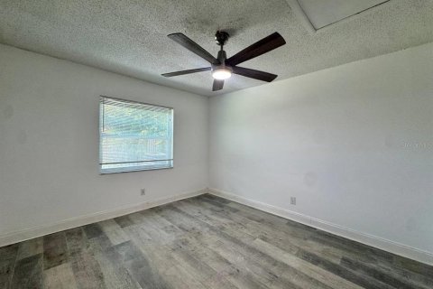 Villa ou maison à louer à Tampa, Floride: 2 chambres, 97.45 m2 № 2109451 - photo 23