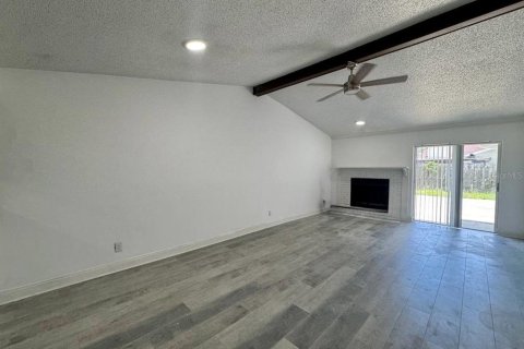 Villa ou maison à louer à Tampa, Floride: 2 chambres, 97.45 m2 № 2109451 - photo 18