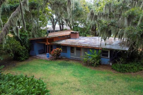 House in Auburndale, Florida 3 bedrooms, 153.2 sq.m. № 852766 - photo 7
