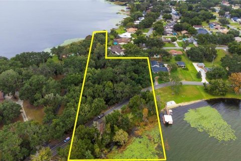 House in Auburndale, Florida 3 bedrooms, 153.2 sq.m. № 852766 - photo 2