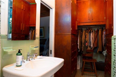 House in Auburndale, Florida 3 bedrooms, 153.2 sq.m. № 852766 - photo 15
