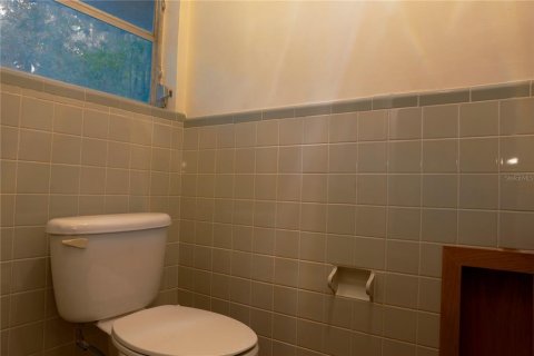 House in Auburndale, Florida 3 bedrooms, 153.2 sq.m. № 852766 - photo 23