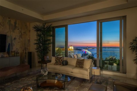 Copropriété à vendre à Sarasota, Floride: 4 chambres, 451.04 m2 № 2420449 - photo 14