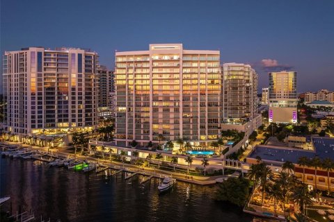 Condo à Sarasota, Floride, 4 chambres  № 2420449