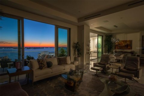 Copropriété à vendre à Sarasota, Floride: 4 chambres, 451.04 m2 № 2420449 - photo 15