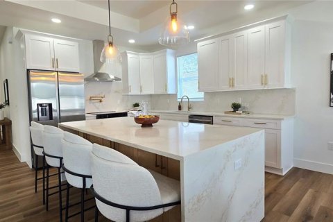 Villa ou maison à vendre à Clearwater, Floride: 3 chambres, 178.74 m2 № 2420035 - photo 3