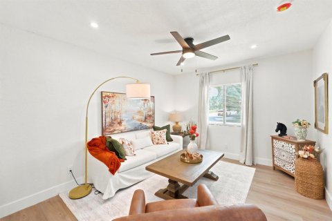 Casa en venta en West Palm Beach, Florida, 3 dormitorios, 102.75 m2 № 2262761 - foto 9