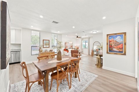 Casa en venta en West Palm Beach, Florida, 3 dormitorios, 102.75 m2 № 2262761 - foto 16