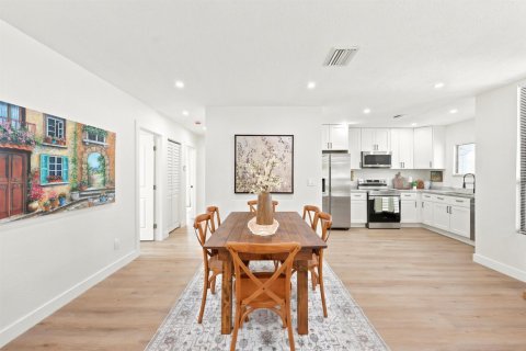 Casa en venta en West Palm Beach, Florida, 3 dormitorios, 102.75 m2 № 2262761 - foto 13