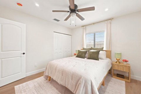 Casa en venta en West Palm Beach, Florida, 3 dormitorios, 102.75 m2 № 2262761 - foto 23