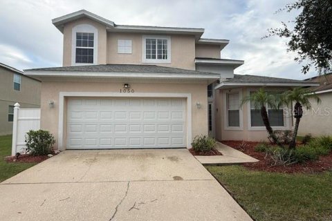 House in Kissimmee, Florida 5 bedrooms, 218.41 sq.m. № 2351489