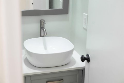 Купить кондоминиум в Бока-Ратон, Флорида 4 комнаты, 64.38м2, № 2085672 - фото 5