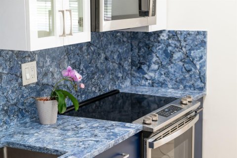 Купить кондоминиум в Бока-Ратон, Флорида 4 комнаты, 64.38м2, № 2085672 - фото 15