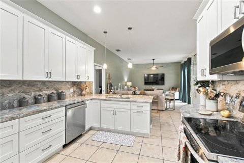 Villa ou maison à vendre à Brooksville, Floride: 3 chambres, 177.26 m2 № 2408799 - photo 8