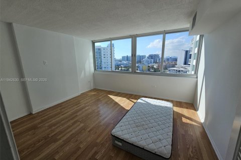Copropriété à louer à Miami Beach, Floride: 1 chambre, 93.83 m2 № 2000088 - photo 10