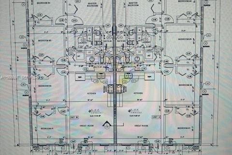 Propiedad comercial en venta en Miami, Florida № 1986897 - foto 27