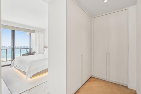 Copropriété à vendre à Miami Beach, Floride: 2 chambres, 119.57 m2 № 2006280 - photo 17