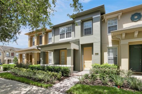 Townhouse in Windermere, Florida 3 bedrooms, 143.07 sq.m. № 1904602 - photo 1