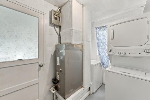House in DeBary, Florida 2 bedrooms, 75.81 sq.m. № 2397010 - photo 27