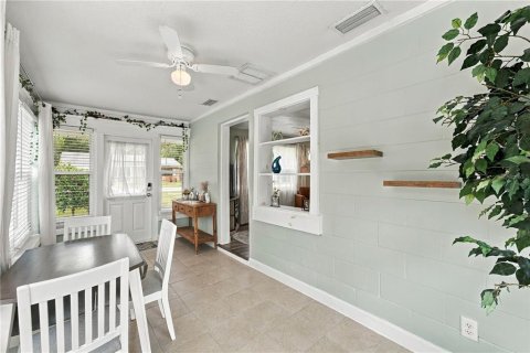 House in DeBary, Florida 2 bedrooms, 75.81 sq.m. № 2397010 - photo 16